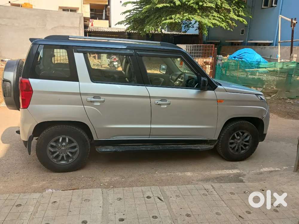 Mahindra Tuv 300 2018 Diesel Well Maintained