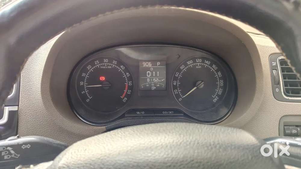 Skoda Rapid Elegance Diesel Dsg Automatic  2014  81,152 Km  ₹2.80 L