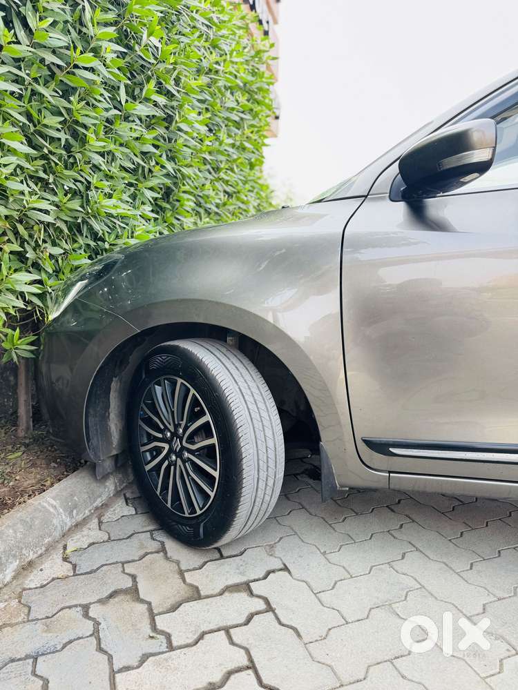 Maruti Suzuki Dzire 1.2 Zxi Amt, 2022, Petrol