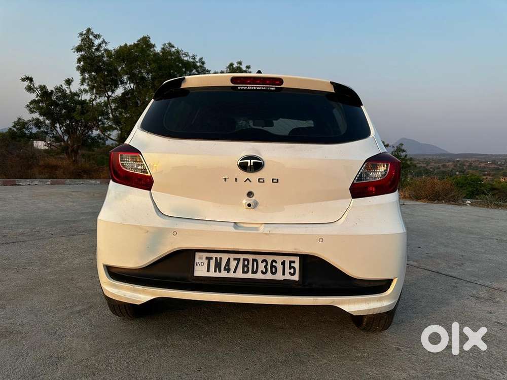 Full Serviced In Showroom