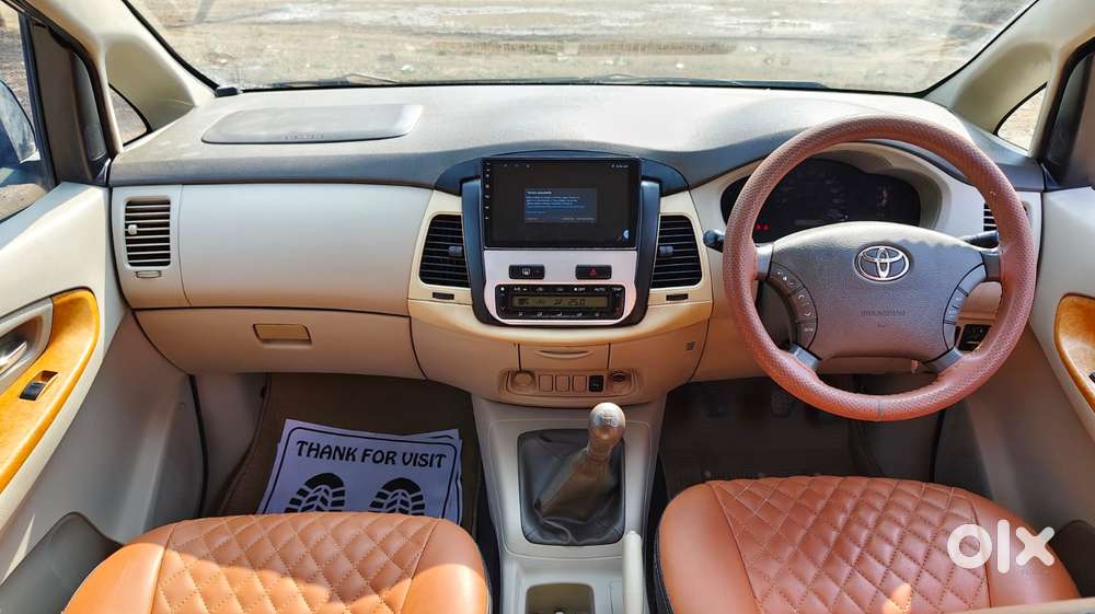 Toyota Innova 2.5 Vx 8 Seater Bs Iv, 2012, Diesel