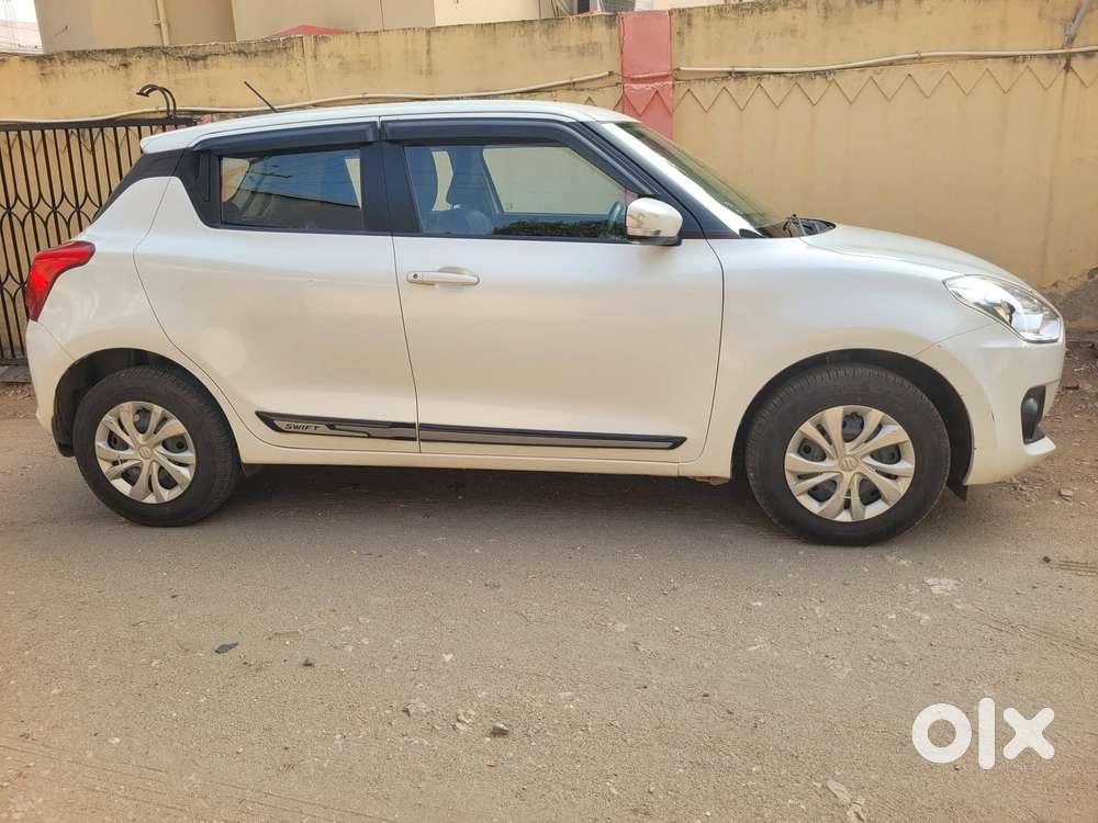 Maruti Suzuki Swift Vxi, 2021, Petrol