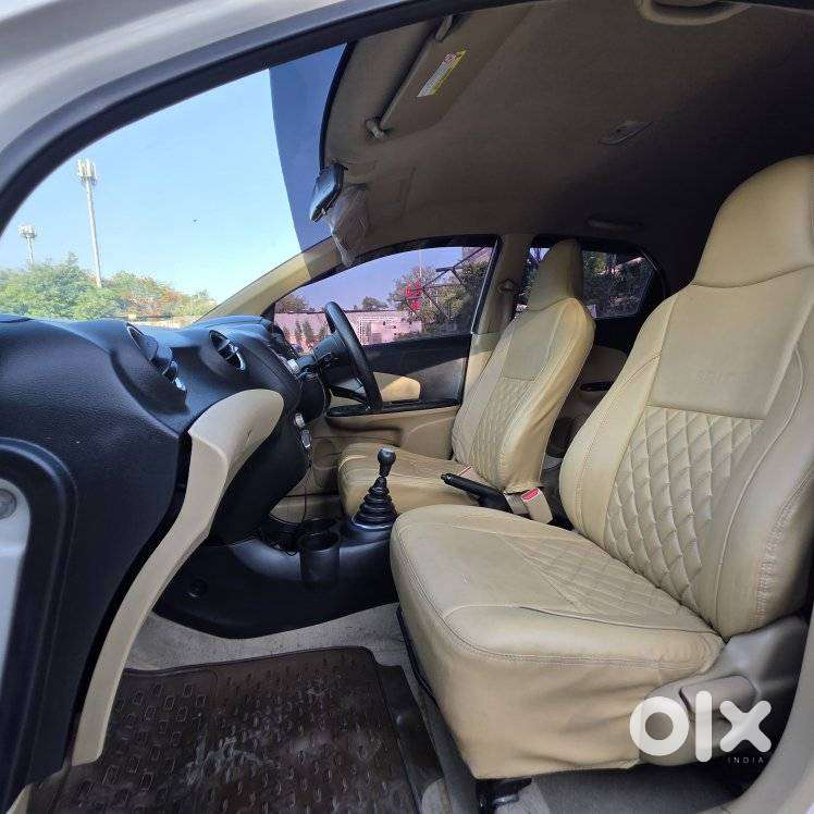 Honda Brio Vx Mt, 2014, Petrol