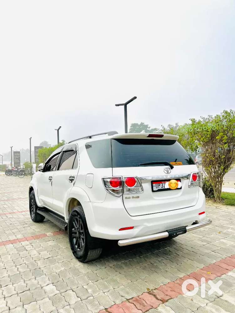 Toyota Fortuner Car 2013 Diesel Good Condition