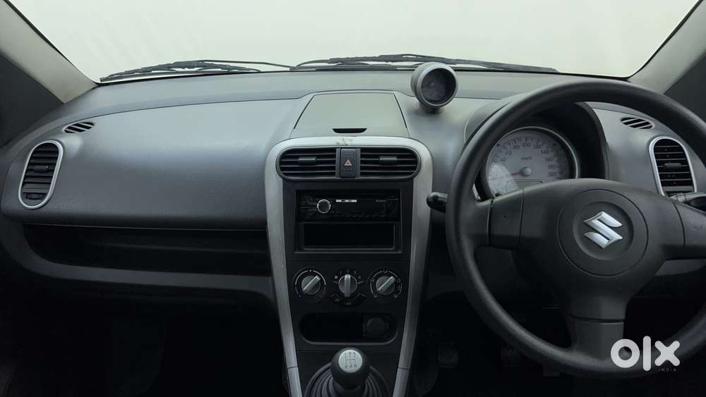 Maruti Suzuki Ritz Vxi, 2013, Petrol