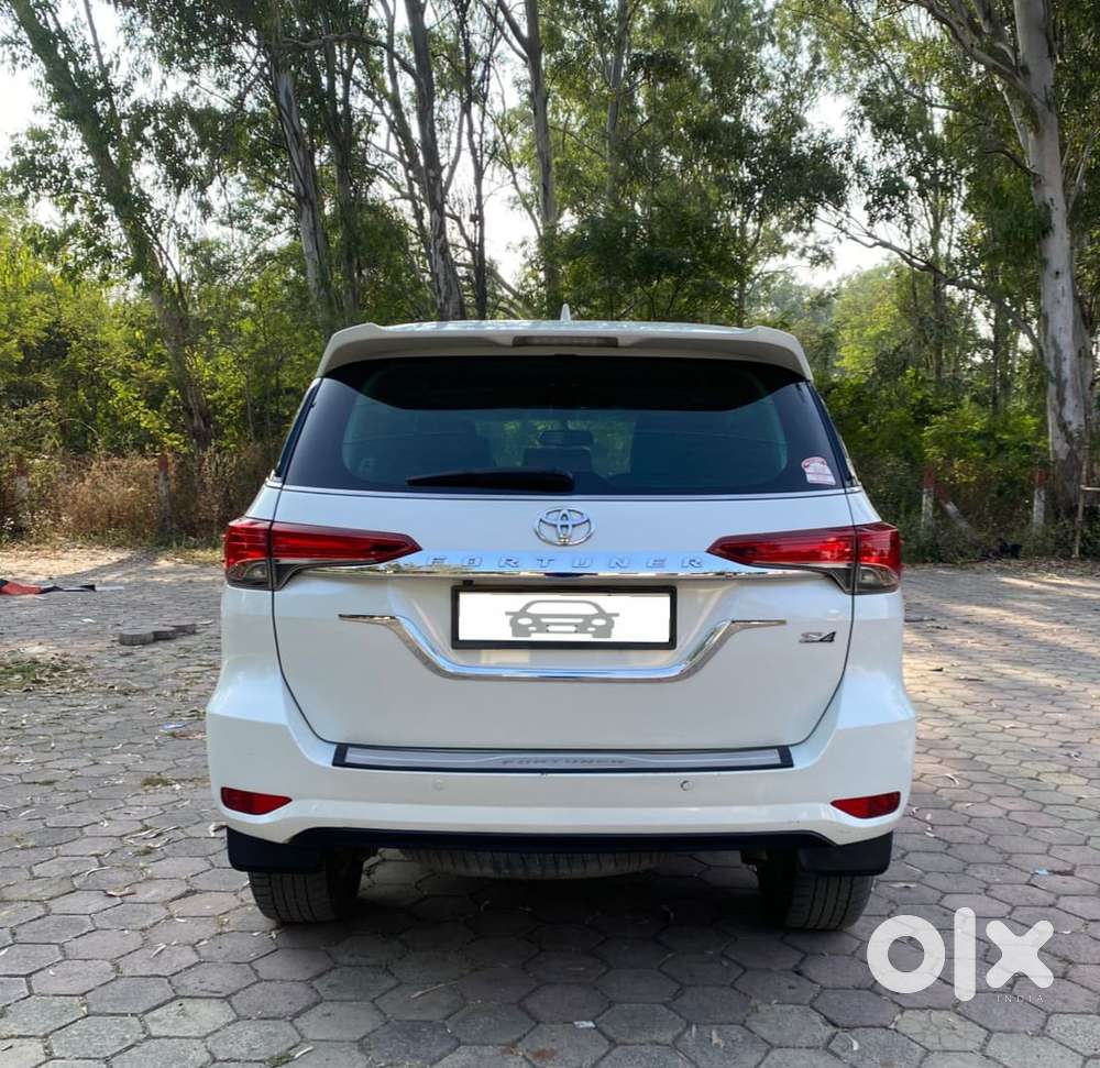 Toyota Fortuner 4x4 Mt 2.8 Diesel, 2019, Diesel