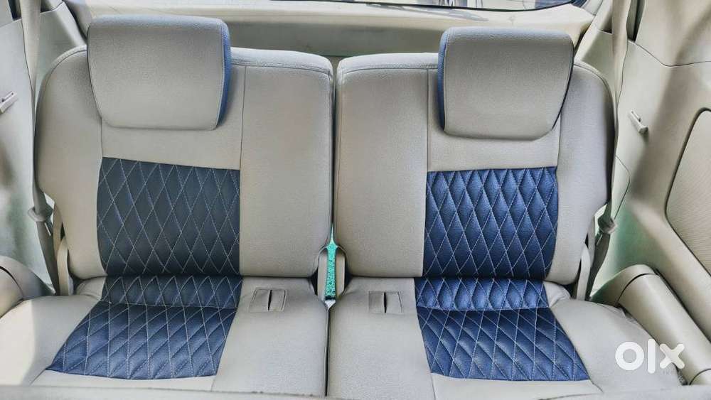 Toyota Innova 2.5 V Diesel 8-seater, 2008, Diesel