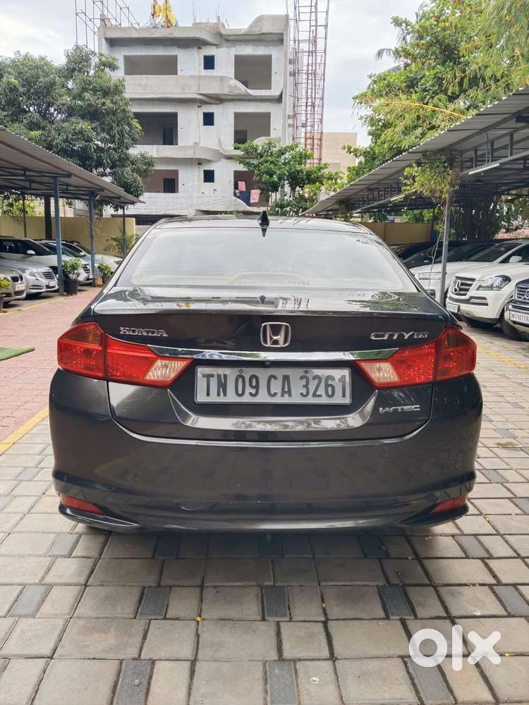 Honda City V Mt Sunroof, 2015