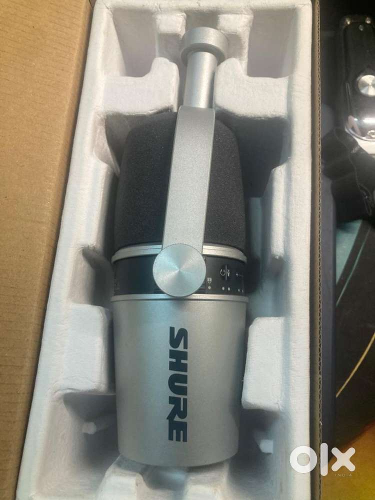 Shure MV7 USB/ XLR podcast gaming microphone live streaming EXCELL