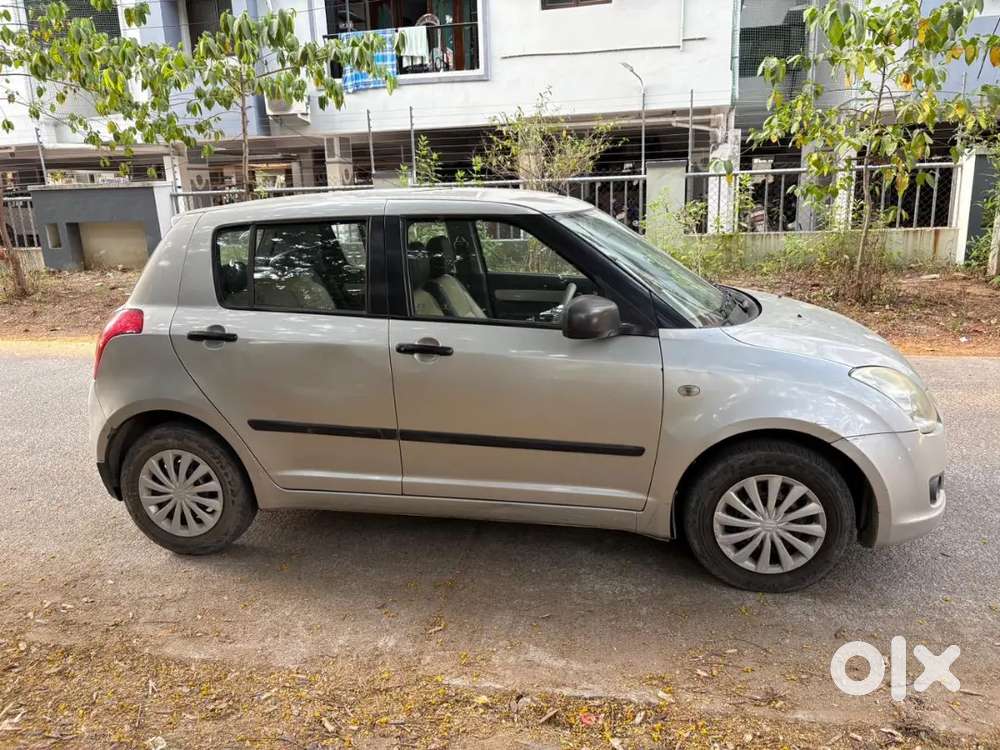 Single Owner Showroom Track Vehicle Rc 2030 Valid