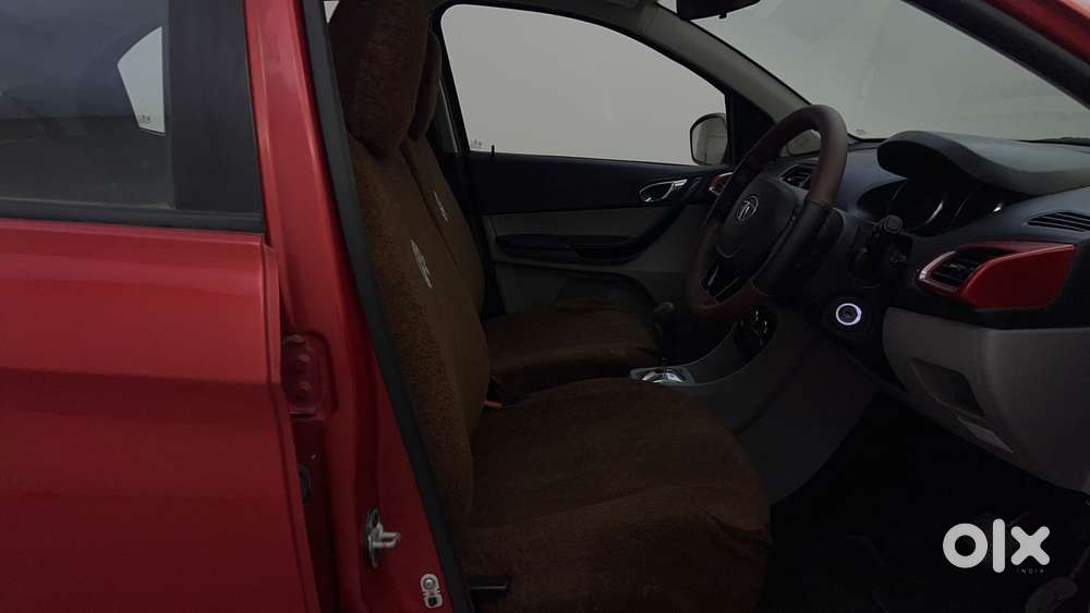 Tata Tiago Xza, 2018, Petrol