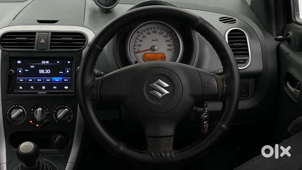 Maruti Suzuki Ritz Vxi, 2014, Petrol