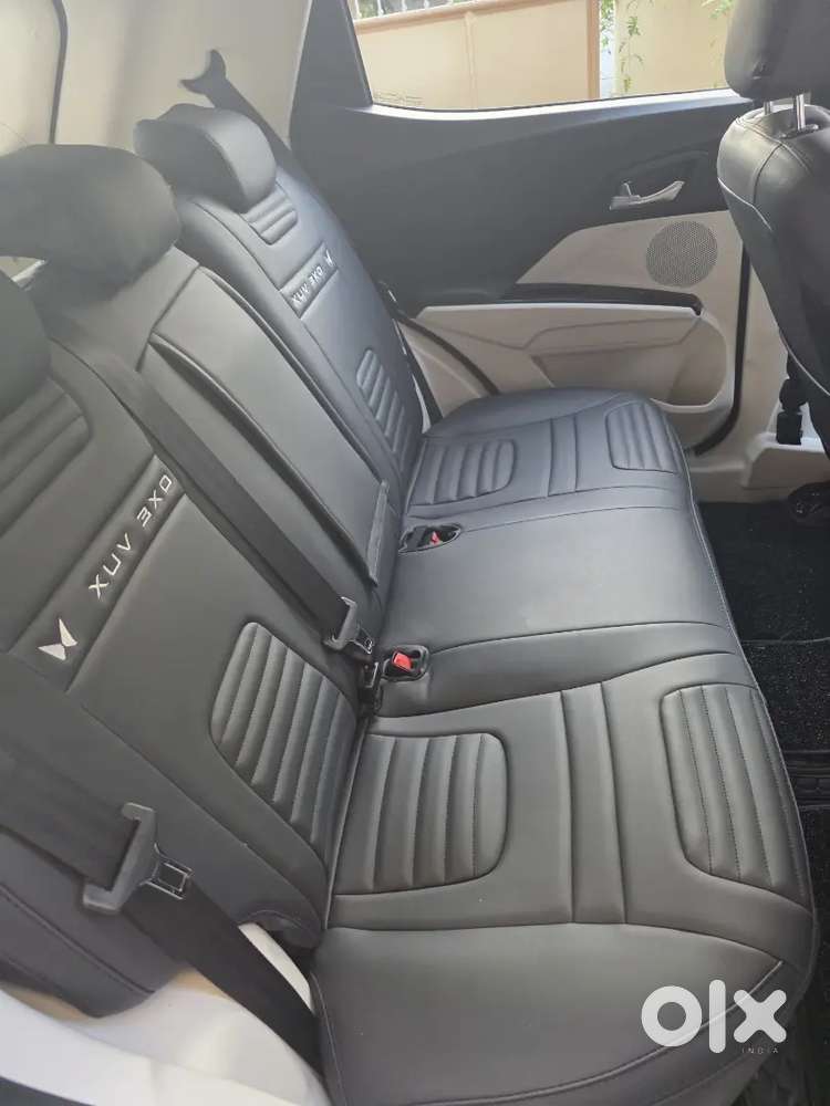 Mahindra Xuv 3x0 Ax5 At