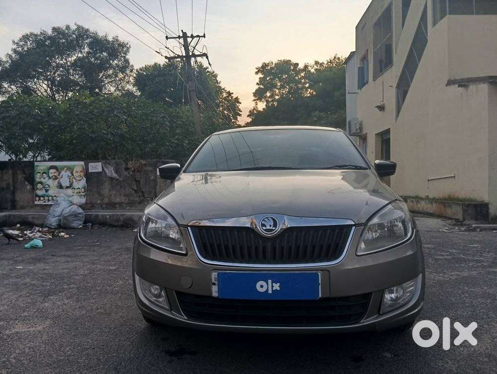 Skoda Rapid 1.5 Tdi Ambition Plus, 2014, Diesel