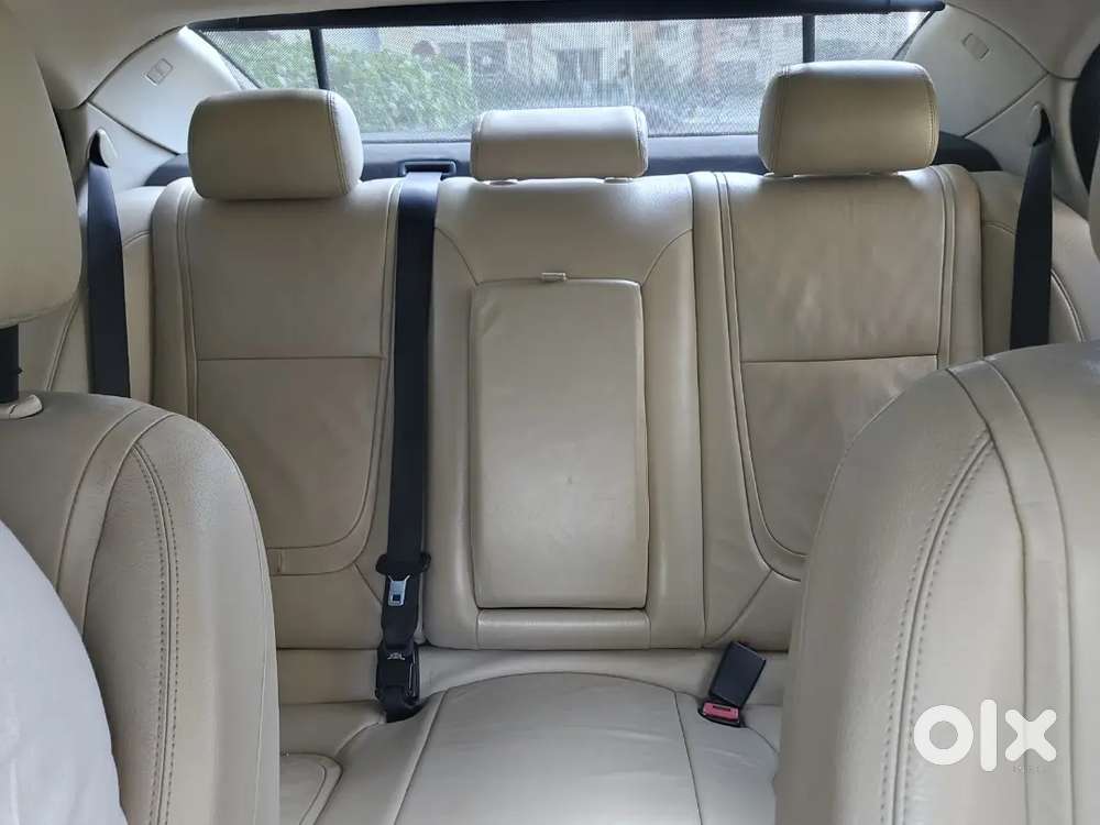 Well Servicely Maintained Jaguarxf 2013 For Sale