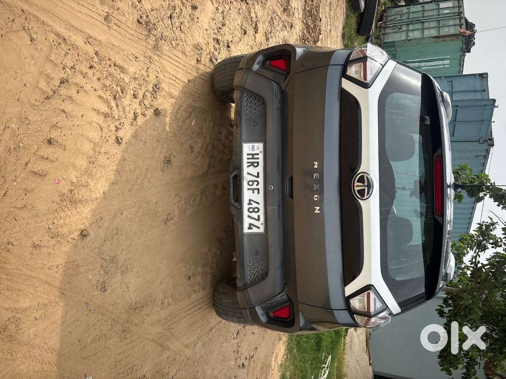 Tata Nexon 2020 Diesel 100000 Km Driven