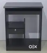 Computer table