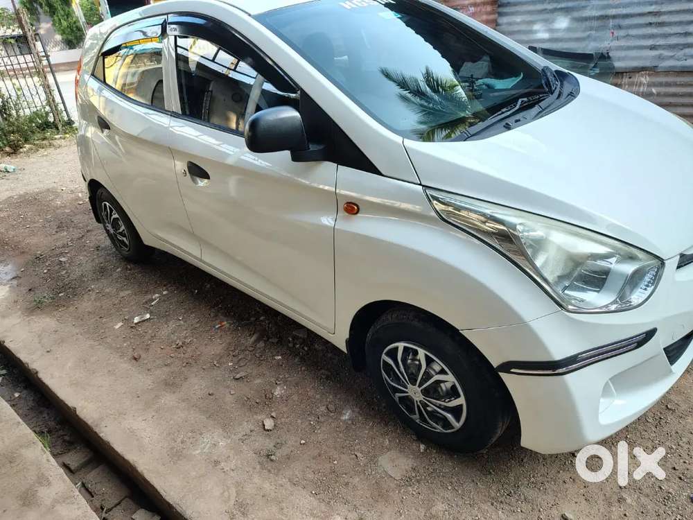 Hyundai Eon 2016 Petrol 66700 Km Driven
