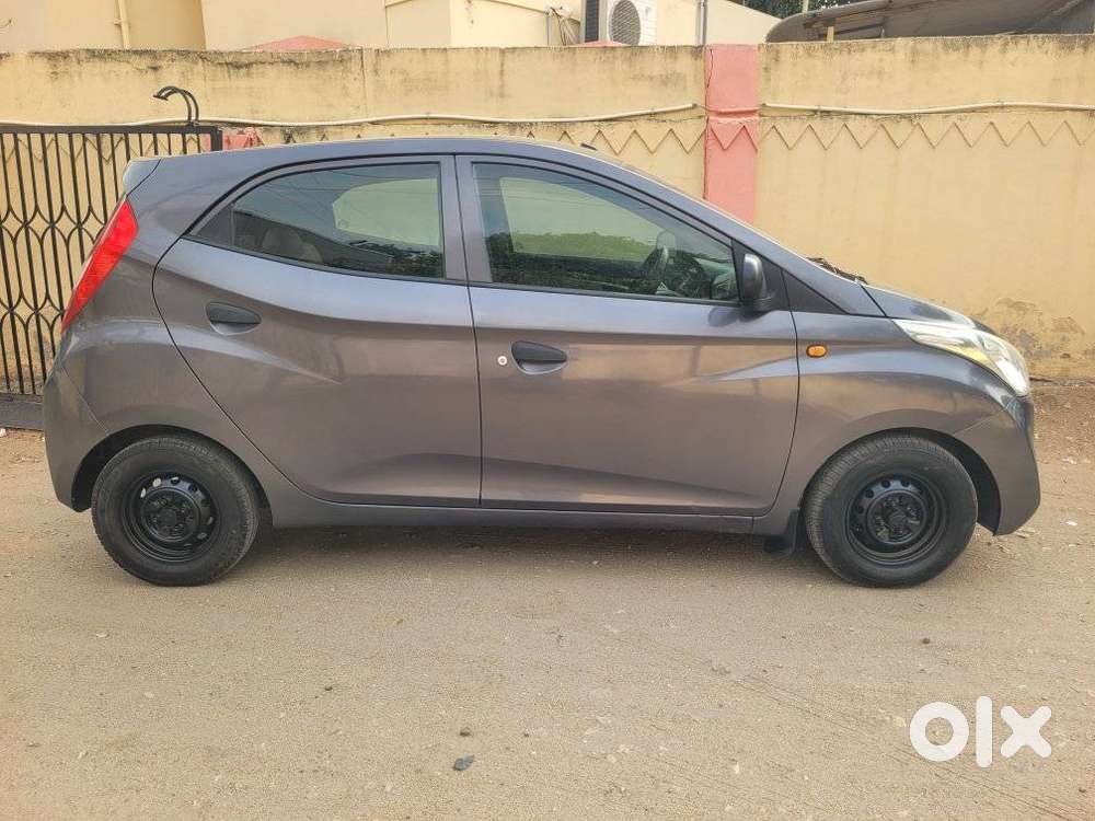 Hyundai Eon Era +, 2017, Petrol