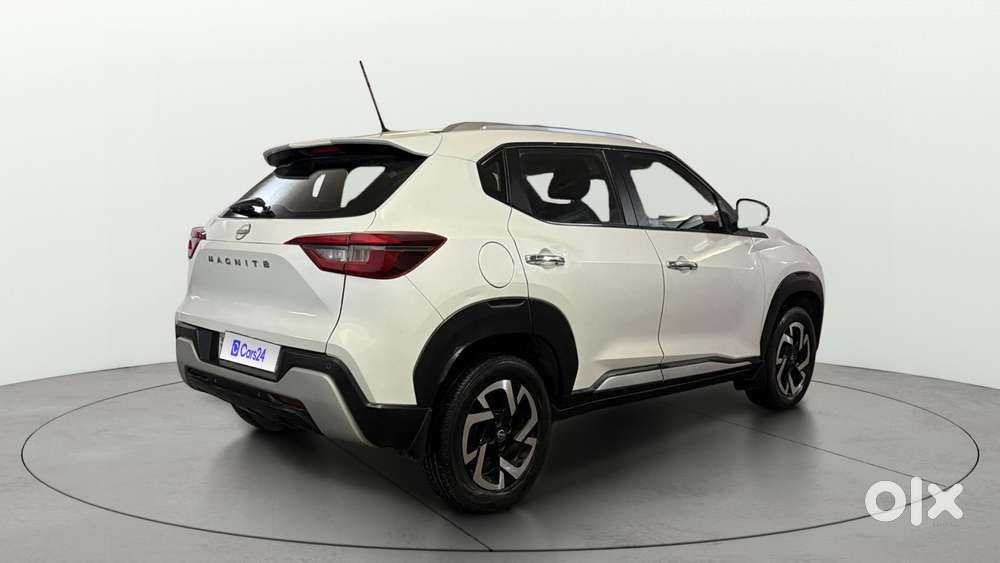 Nissan Magnite 1.0 Xv, 2021, Petrol