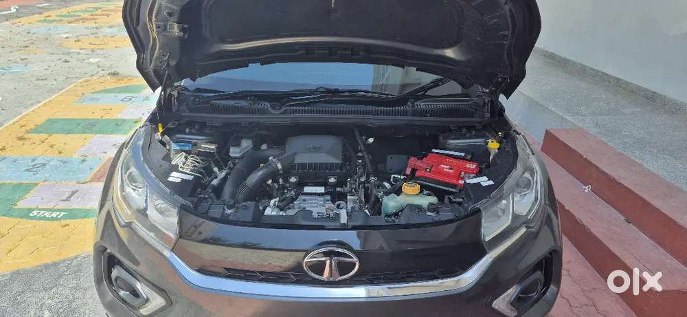 Tata Nexon Xm(s) Sunroof Oct 2020 Petrol Manual