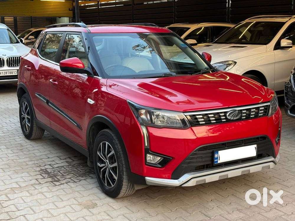 Mahindra Xuv300 1.2 W6 Amt Petrol, 2021, Petrol