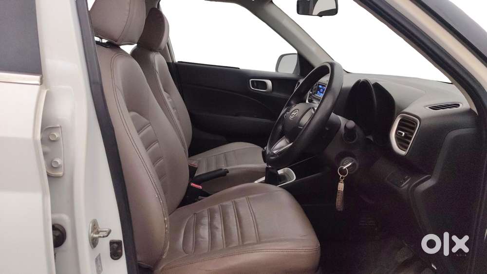 Hyundai Venue 1.0 S Turbo Imt, 2019, Petrol