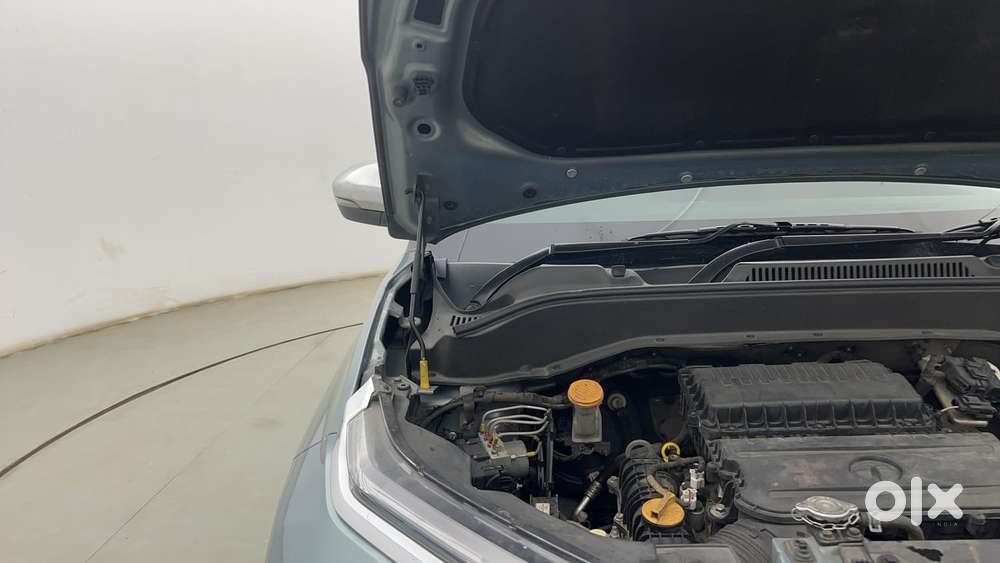 Tata Punch 1.2 Revotron Accomplished Dazzle Pack Amt, 2022, Petrol