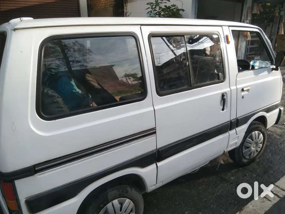 Maruti Suzuki Omni 2005