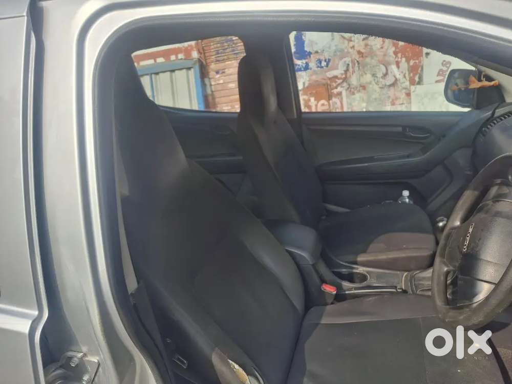 Isuzu D-max 2021 Diesel Well Maintained