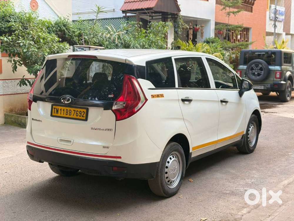 Mahindra Marazzo M2, 2023, Diesel