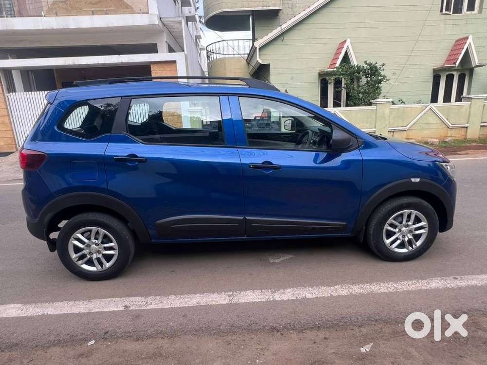 Renault Triber Rxl, 2022, Petrol