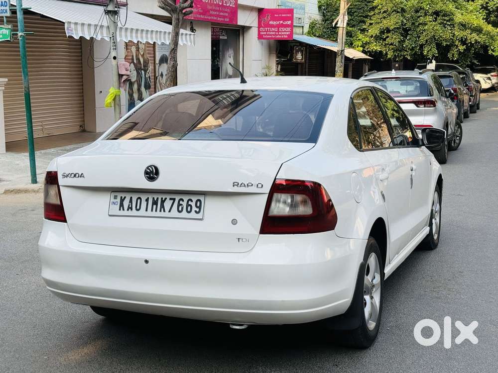 Skoda Rapid 1.5 Tdi Cr Elegance Plus, 2014, Diesel