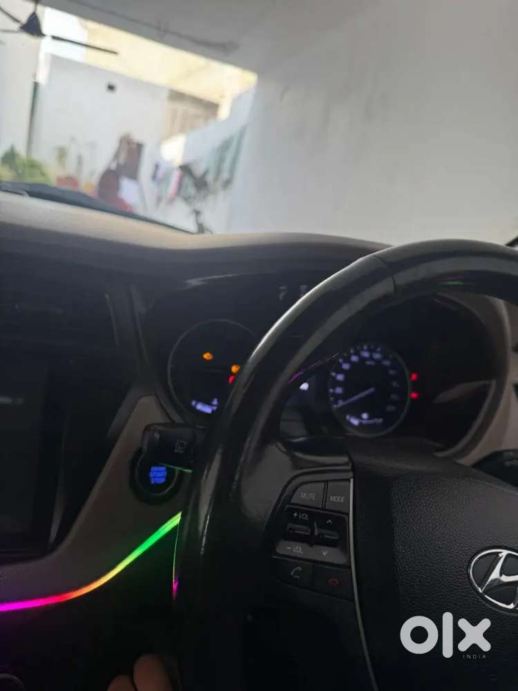 Anand Nagar B No 9 Gali Vich Khadi Ah Ik Sall Di Likh K Guarante Devag