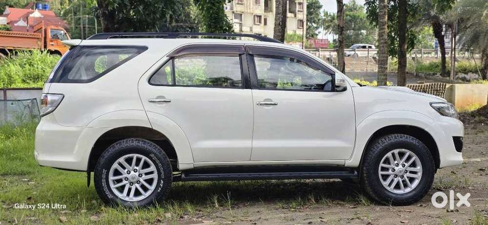 Toyota Fortuner 3.0 4x2 Automatic, 2015, Diesel