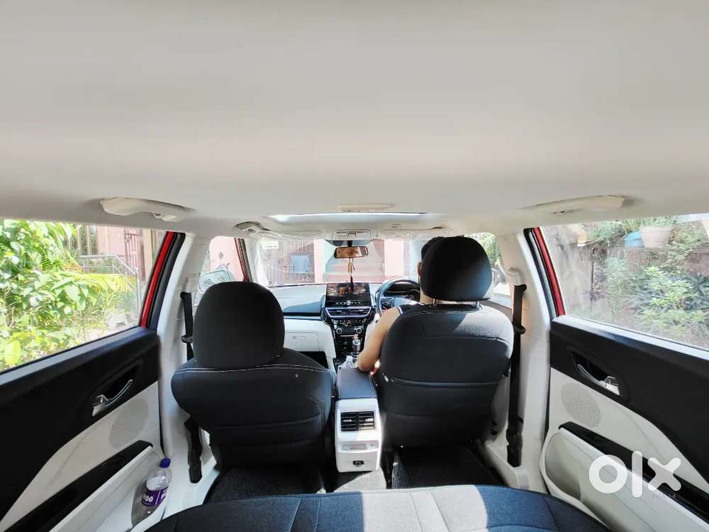 Mahindra Xuv 3xo 2024 Petrol 3800 Km Driven