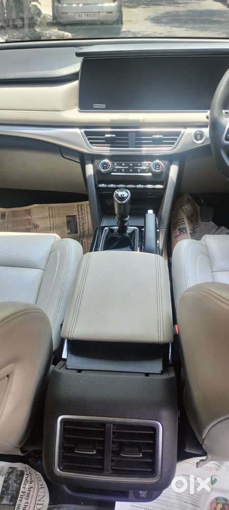 Mahindra Xuv700 2.2 Ax 7 Diesel Mt Str, 2022, Diesel