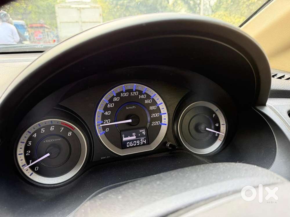 Honda City Zx 2013 Petrol 68000 Km Driven