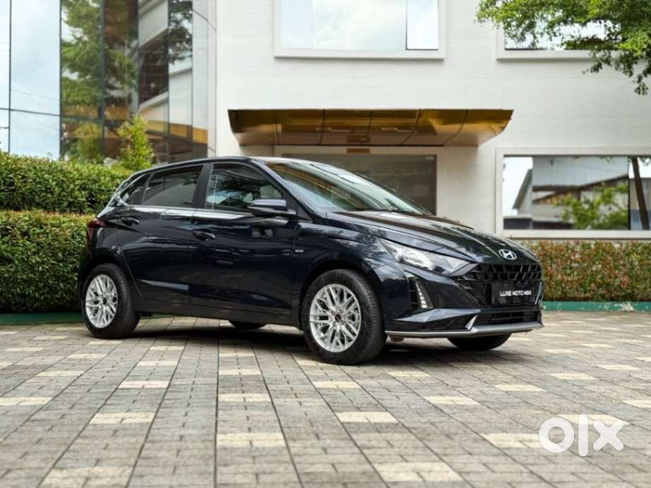Hyundai I20 Sportz 1.2 Ivt, 2025, Petrol