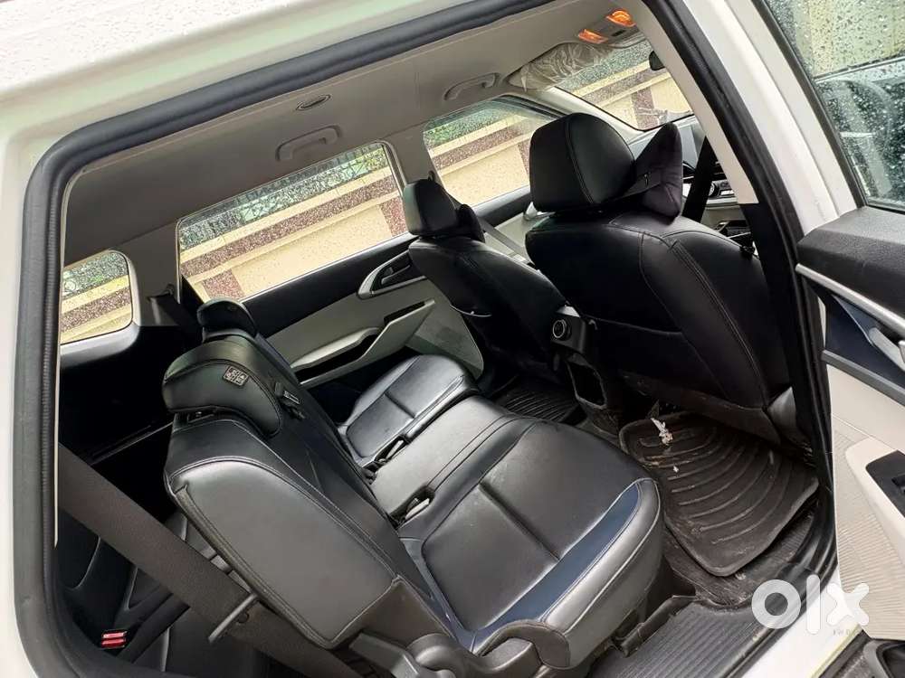 Kia Carens 1.4 Premium 2023