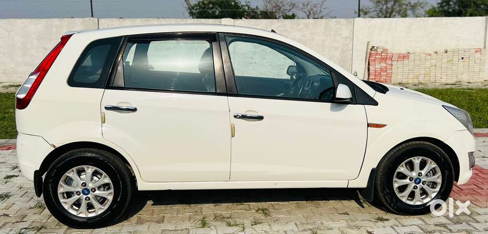 Ford Figo 2012-2015 Diesel Titanium, 2013, Diesel