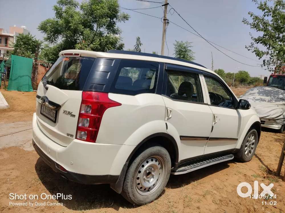 Mahindra Xuv500 2.2 W10 2015