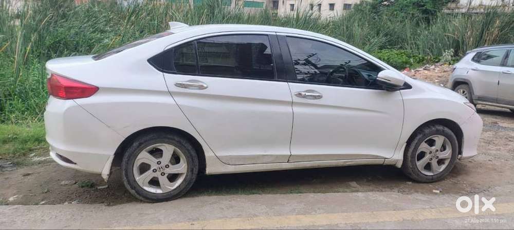 Honda City Vx 2015 Petrol,sunroof,interior Modified