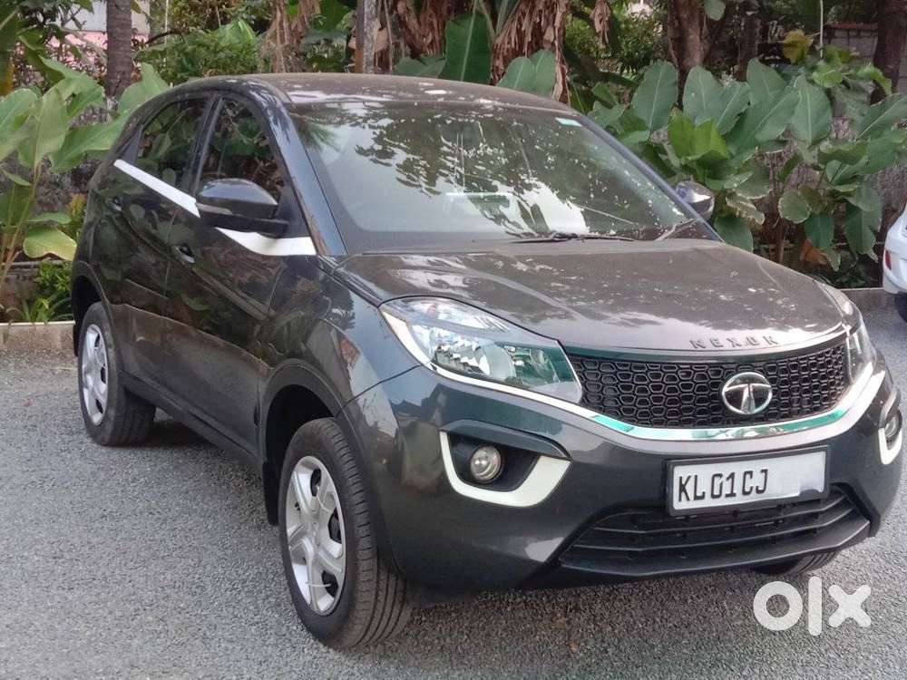 Tata Nexon 1.2 Revotron Xm (s), 2018, Petrol