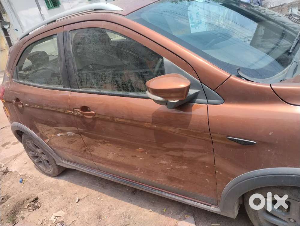 Ford Freestyle 2019 Petrol 98000 Km Driven