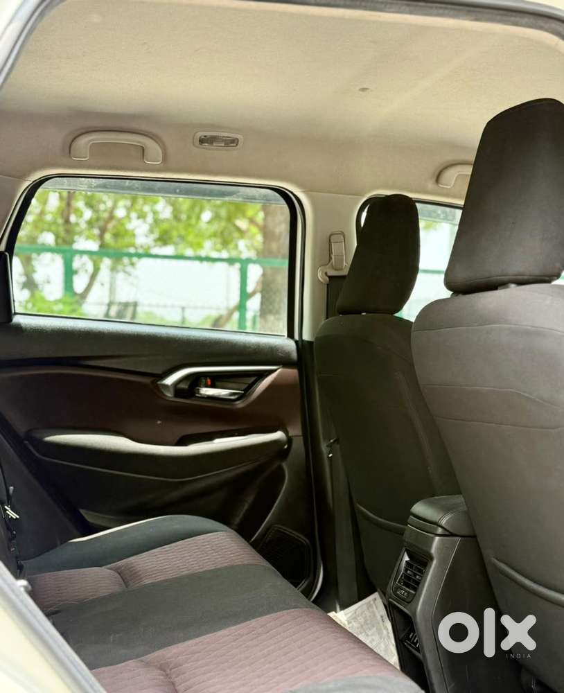 Maruti Suzuki Grand Vitara 1.5 Delta Cng, 2023, Cng & Hybrids