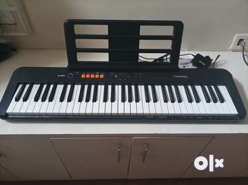 Casio CS 100 6 months old piano which is bought in UAE is for sale Musical Instruments 1791559672