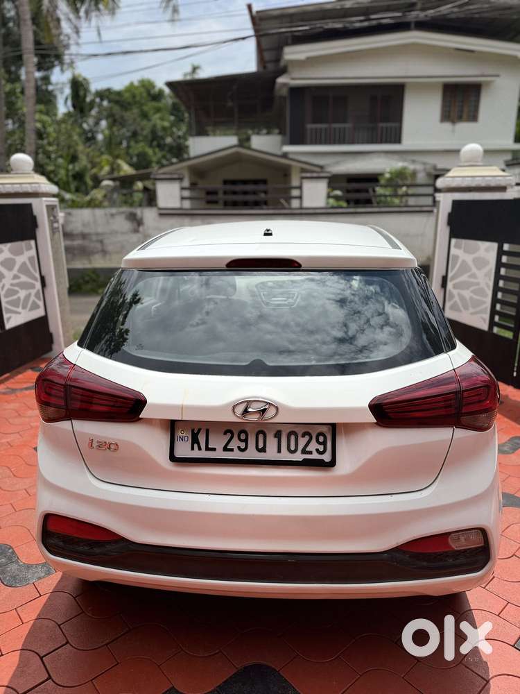 Hyundai I20 Sportz 1.2 Bs-iv, 2019, Petrol