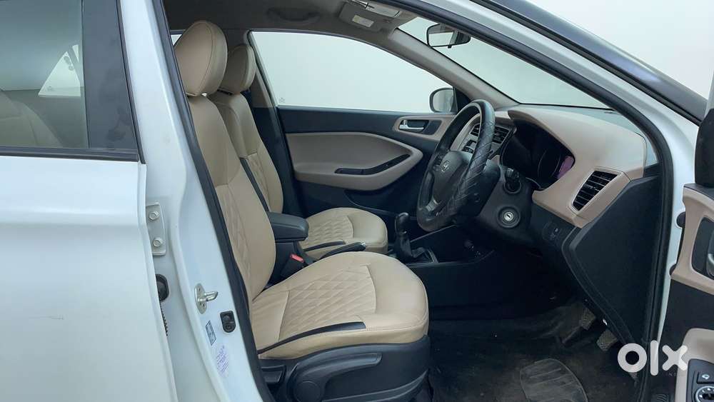 Hyundai Elite I20 Sportz Plus, 2020, Petrol