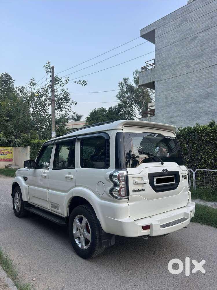 Mahindra Scorpio Classic 2.2 S 11 Mt 7 Str, 2016, Diesel